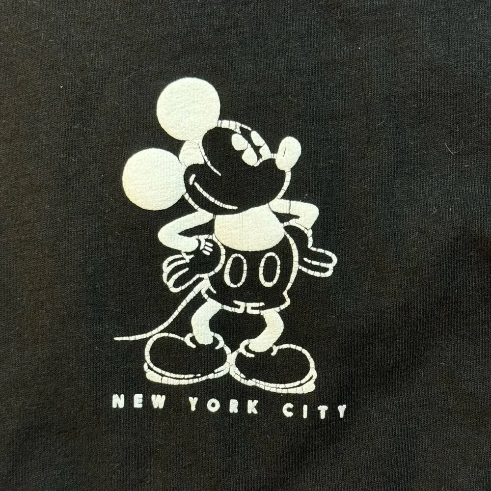 Disney Spirit Jersey Mickey Mouse New York City Black Long Sleeve T‎ Shirt Men L